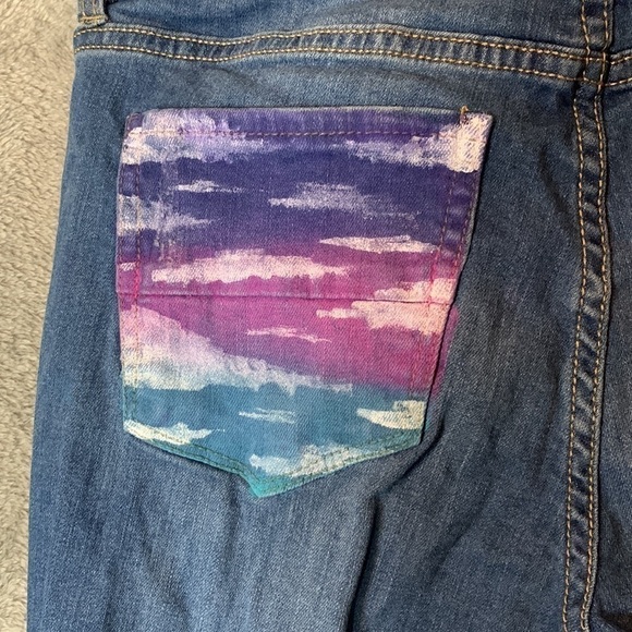 Soho Custom Painted Jeans - Picture 6 of 7